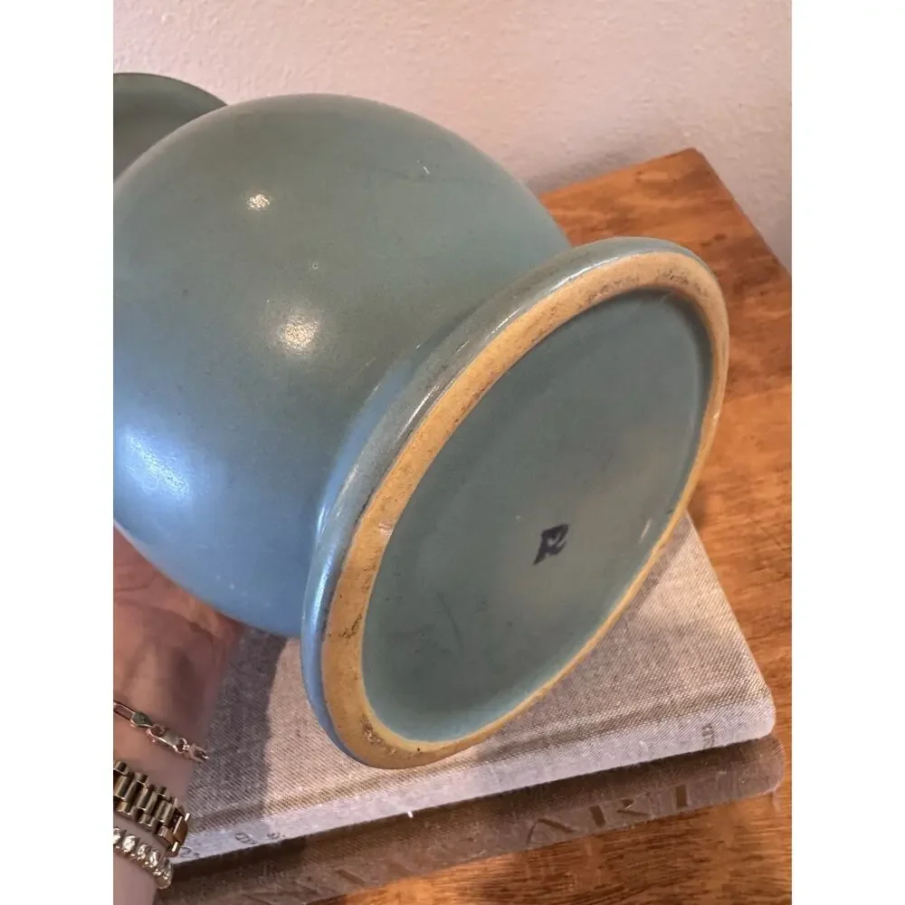 Roseville pottery carnelian